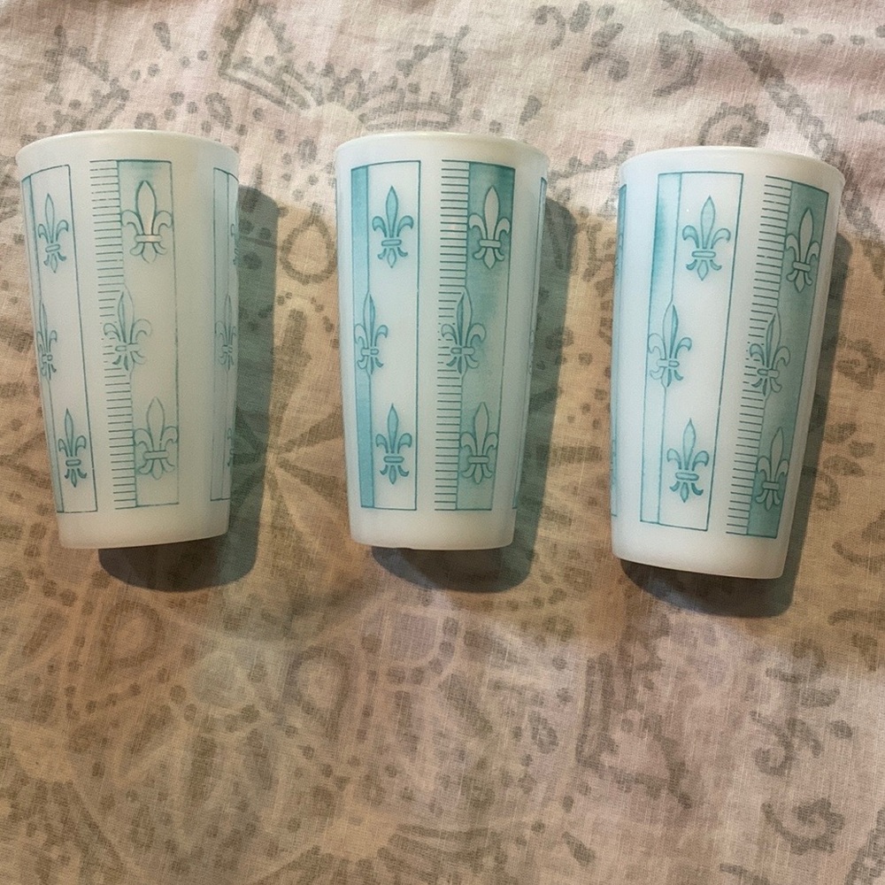 3 Hazel Atlas Fleur De Lis Blue Turquoise 1950s Milk Glass Tumblers
